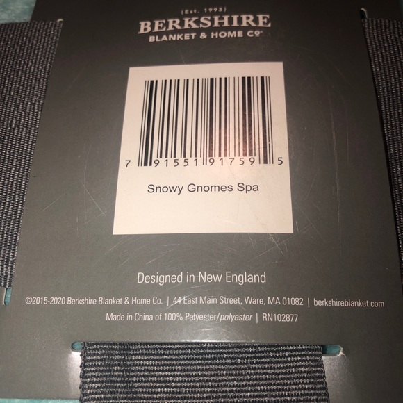 Berkshire Bedding Rare Luxury Berkshire Plush Throw Blanket 5x60